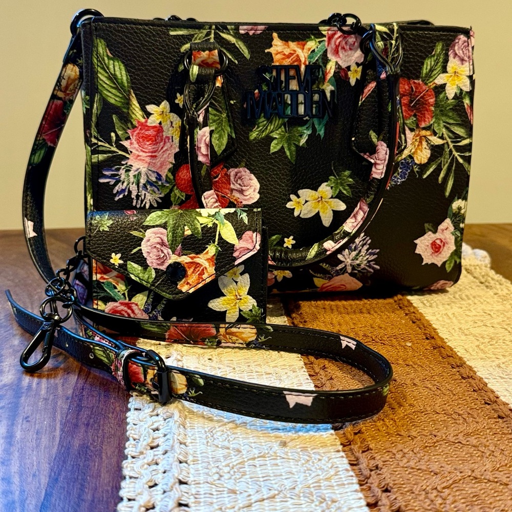 Steve Madden Floral Black Leather Women's Bag